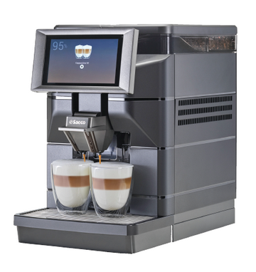 Saeco Magic M1 rechtsansicht mit 2 vollen Latte macchiato gläser.